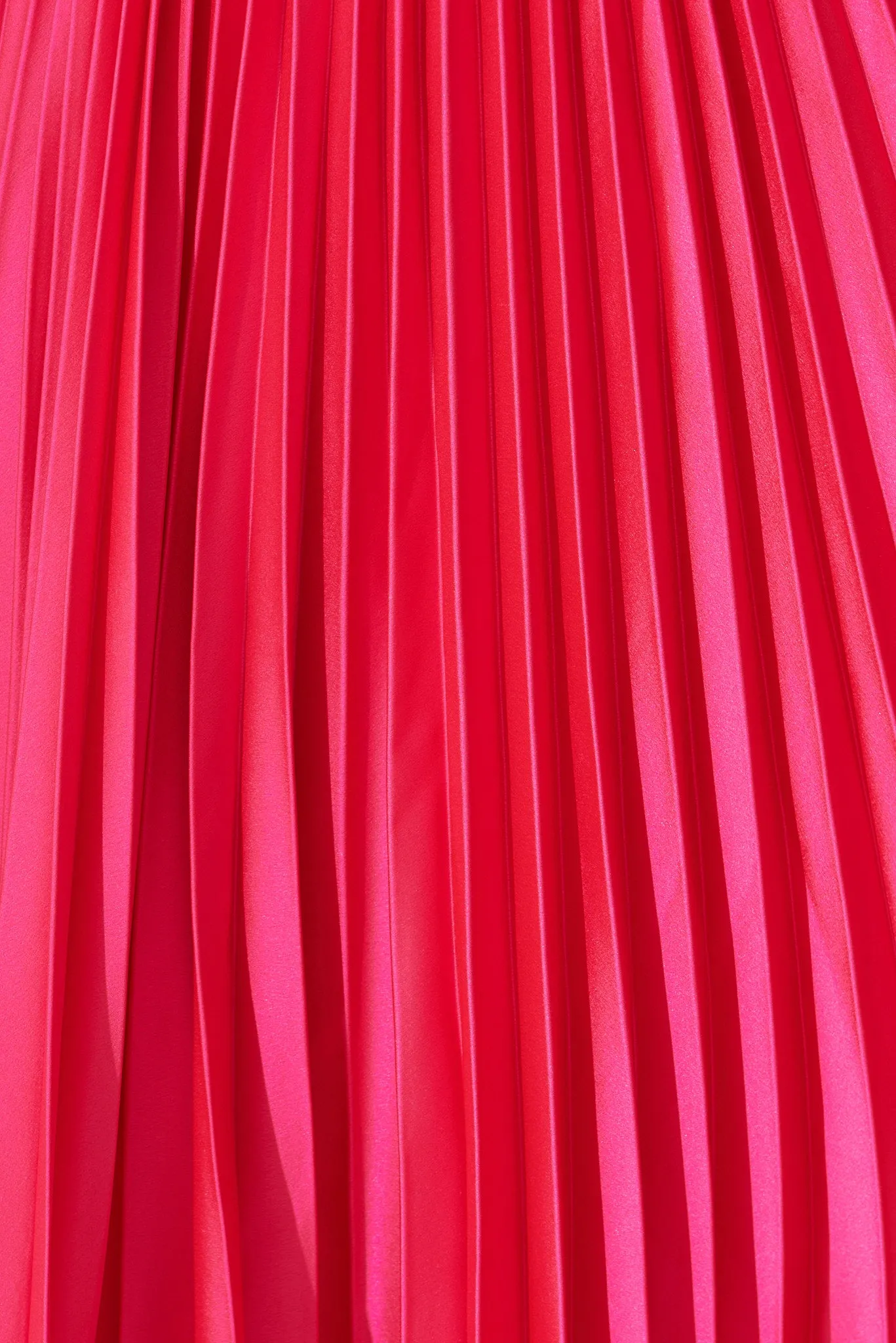 Anetta Midi Dress In Pleated Hot Pink Satin