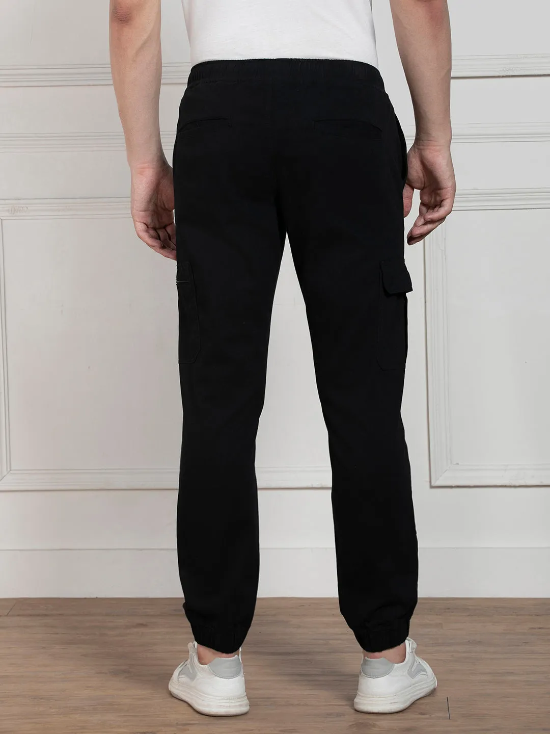 Men's Black Regular Fit Stretchable Cargo Joggers