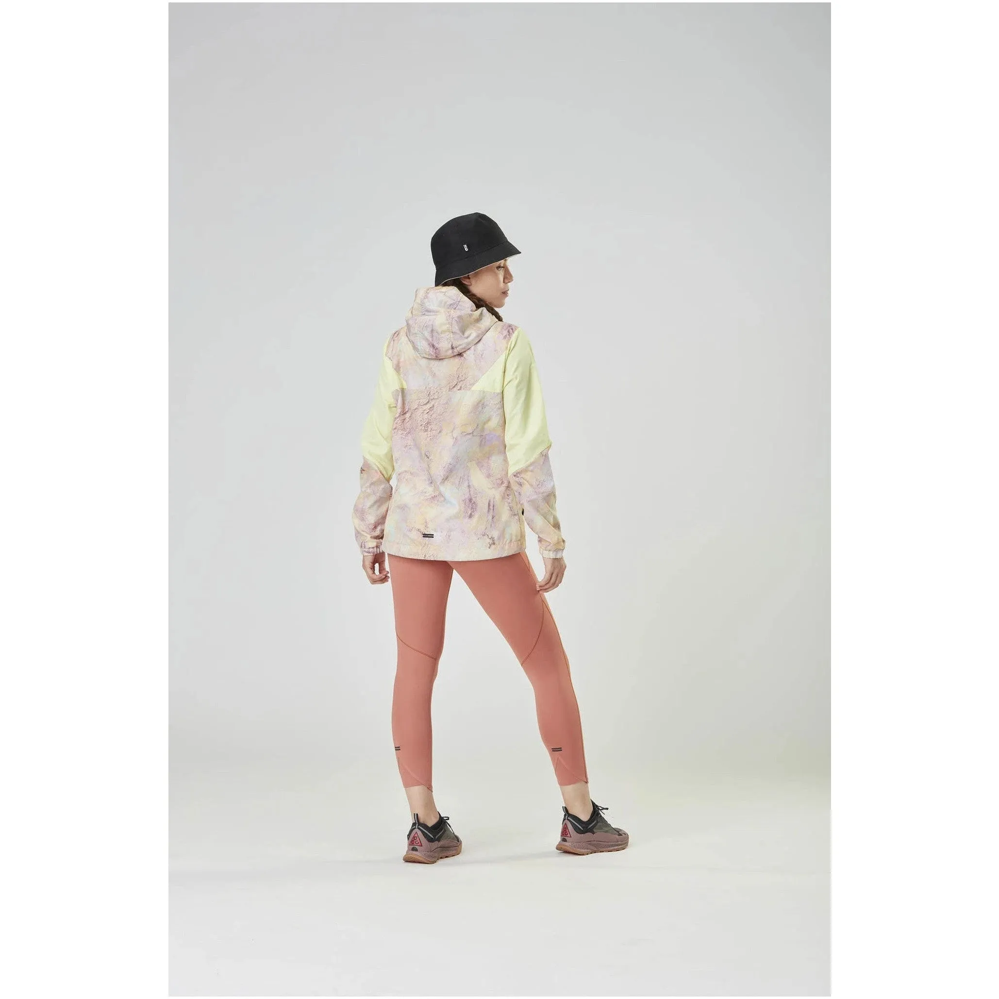 Picture Scale Printed Jacket Geology Cream