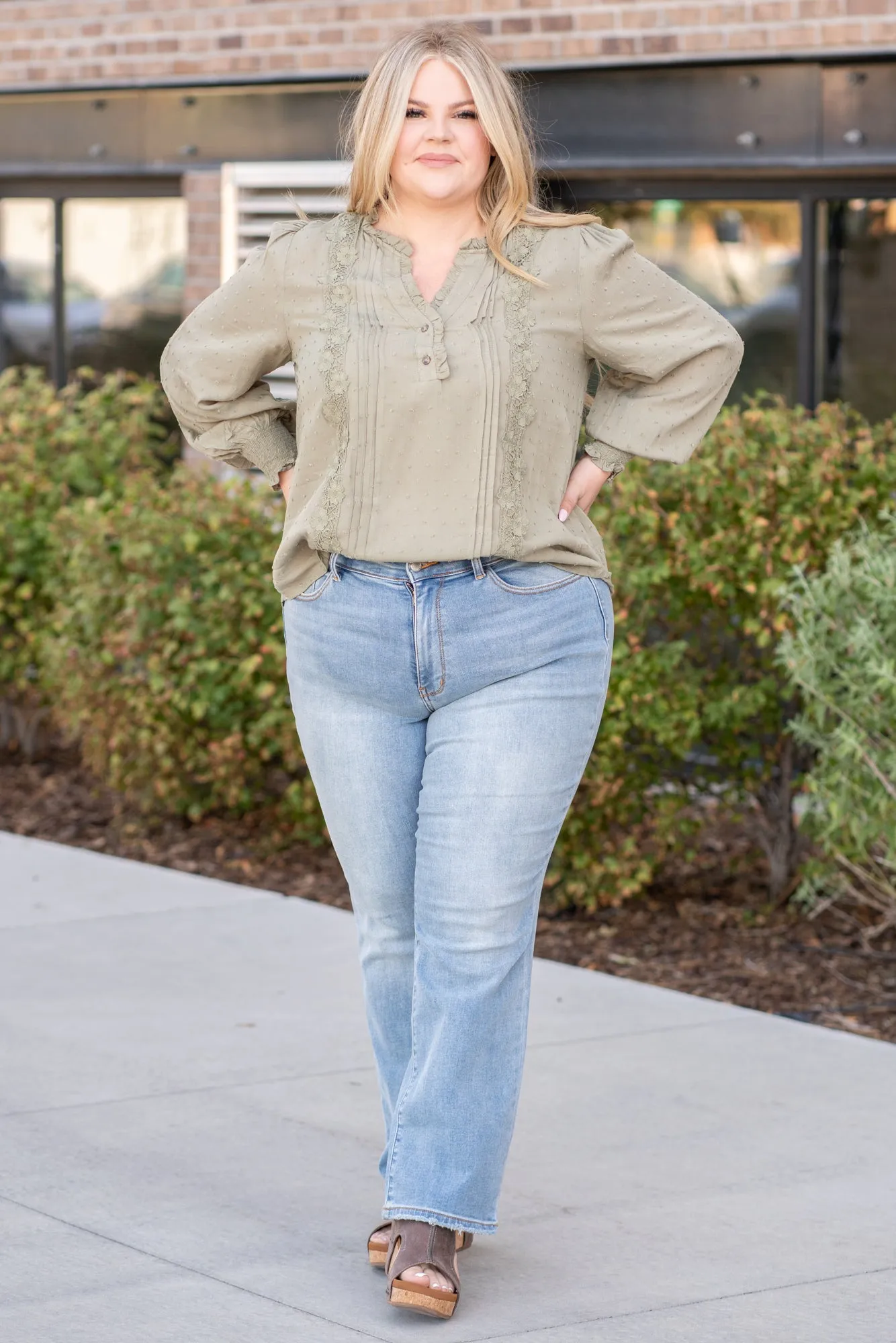 Plus Size Therma Denim High Rise Contrast Wash Straight
