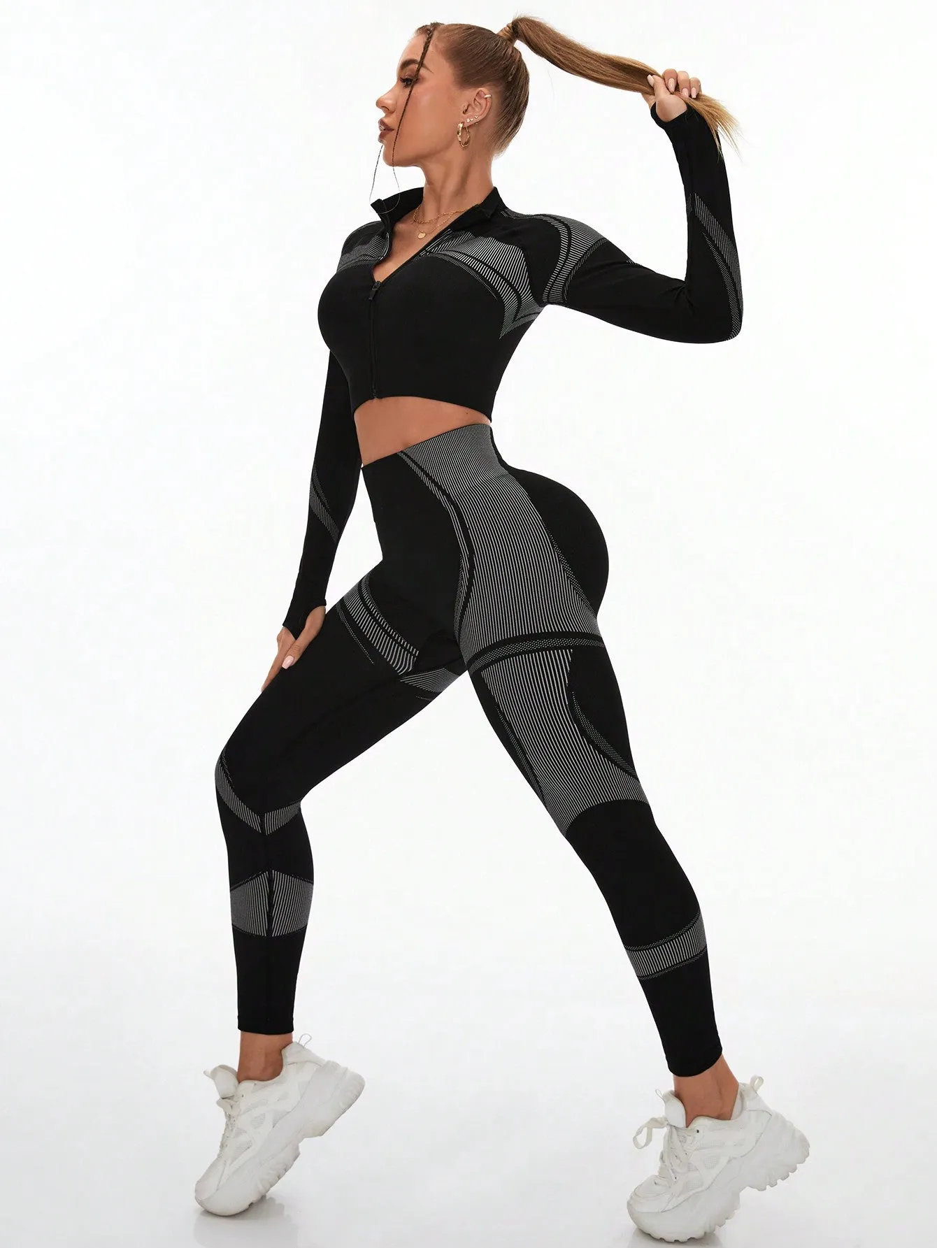 Seamless Yoga Jacket And Leggings FW24