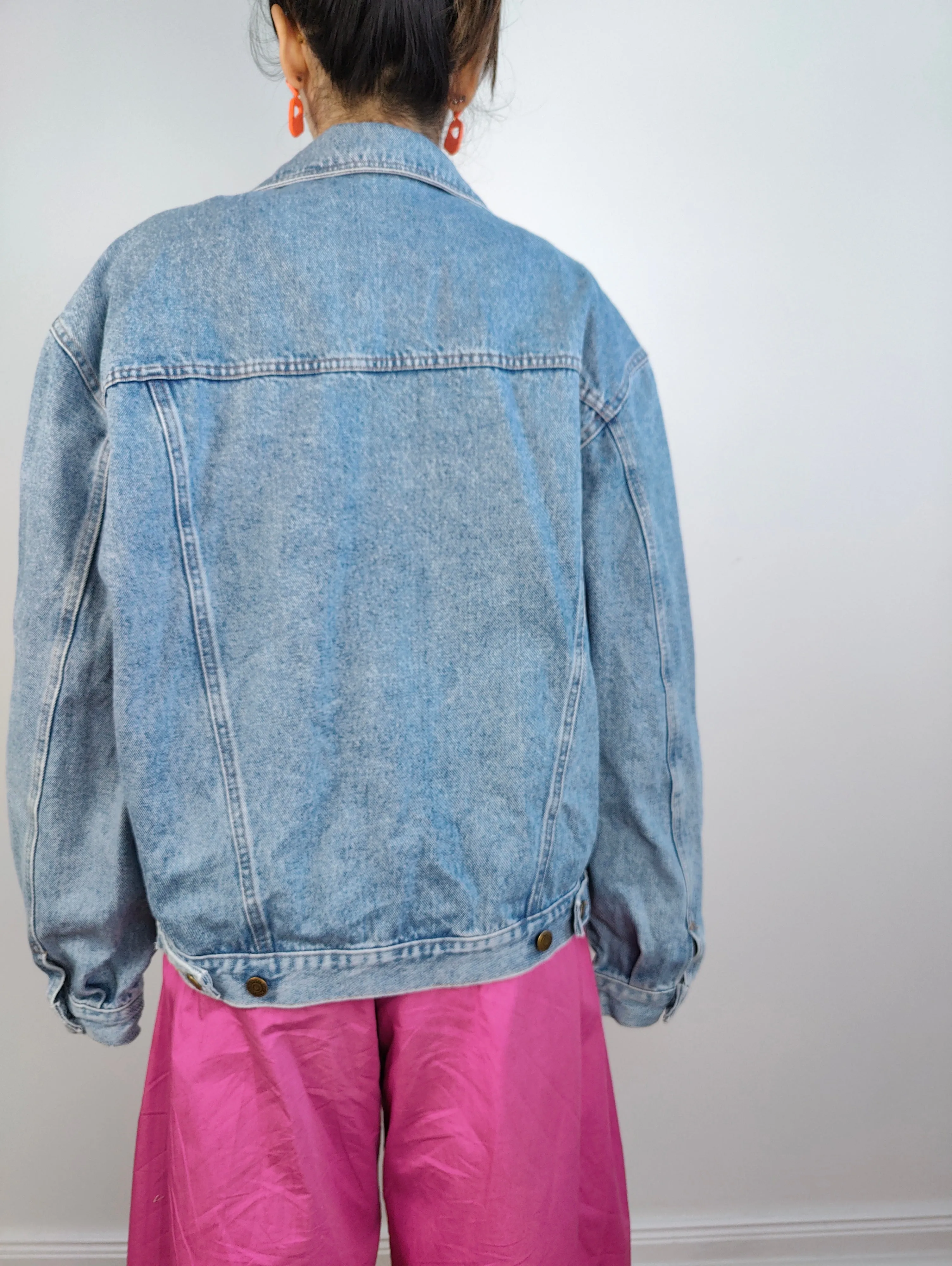The Light Blue Movimento Denim Trucker Jacket | Vintage 90s light blue jeans jacket unisex M